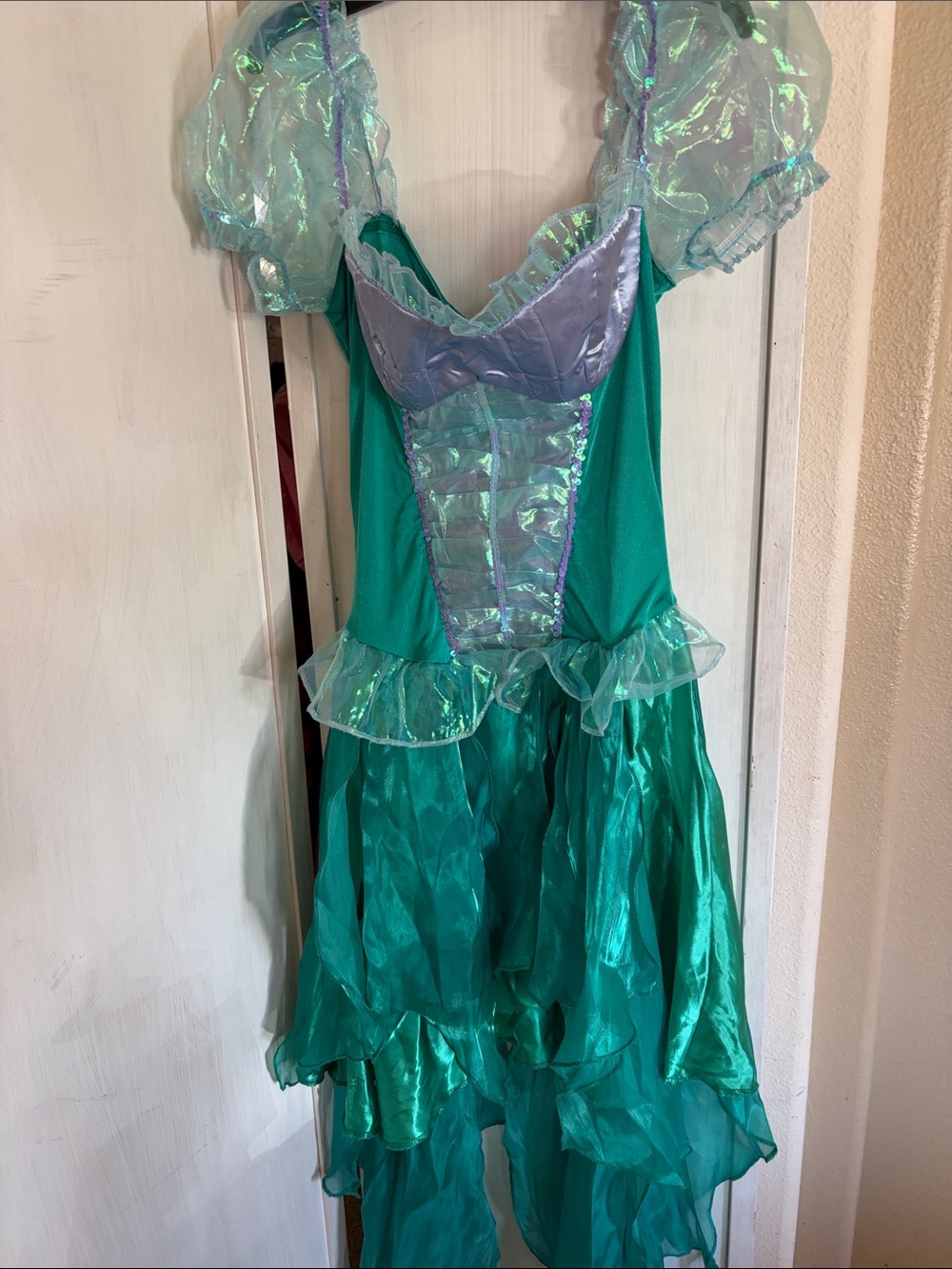🌊🦀🧜🏻‍♀️Ariel Teal Mermaid Costume Dress with Iridescent Accents sz 6-8 M